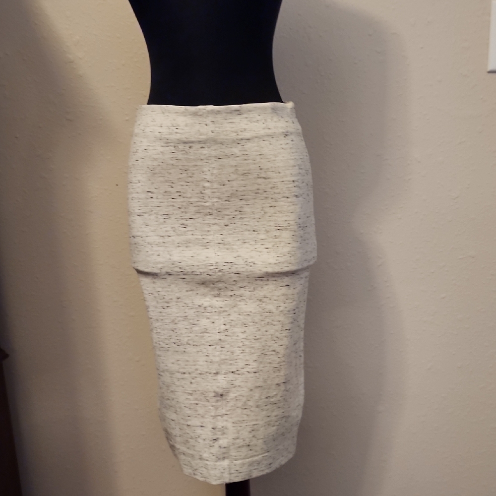 Wilfred Speckled Cream Pencil Skirt